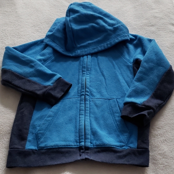Lot of 2 - Boys Blue Cat & Jack Hoodie Bundle - Picture 7 of 10